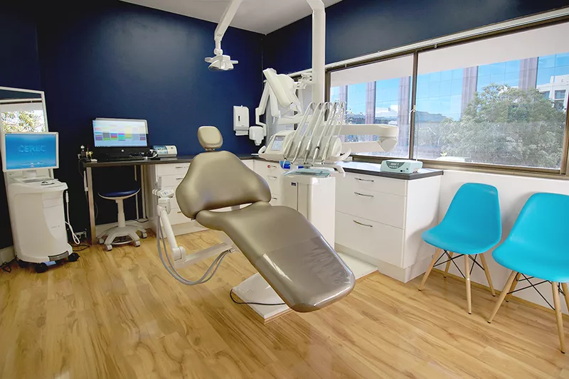 simply-teeth-dental-clinic