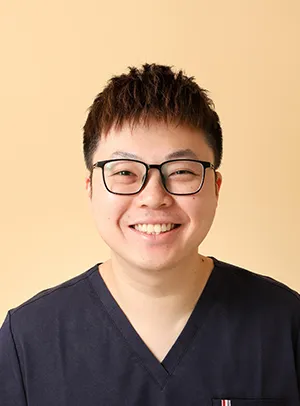 Darryl Lim Simply Teeth dental assistant