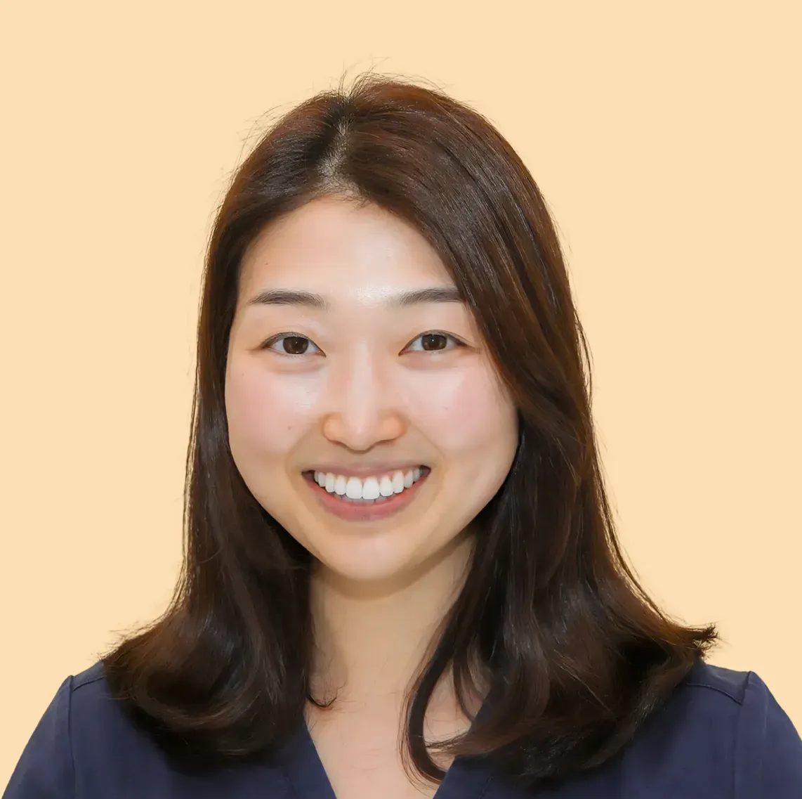 Simply-Teeth-Our-team-Dr. Ellie Moon-04 Dr. Ellie Moon